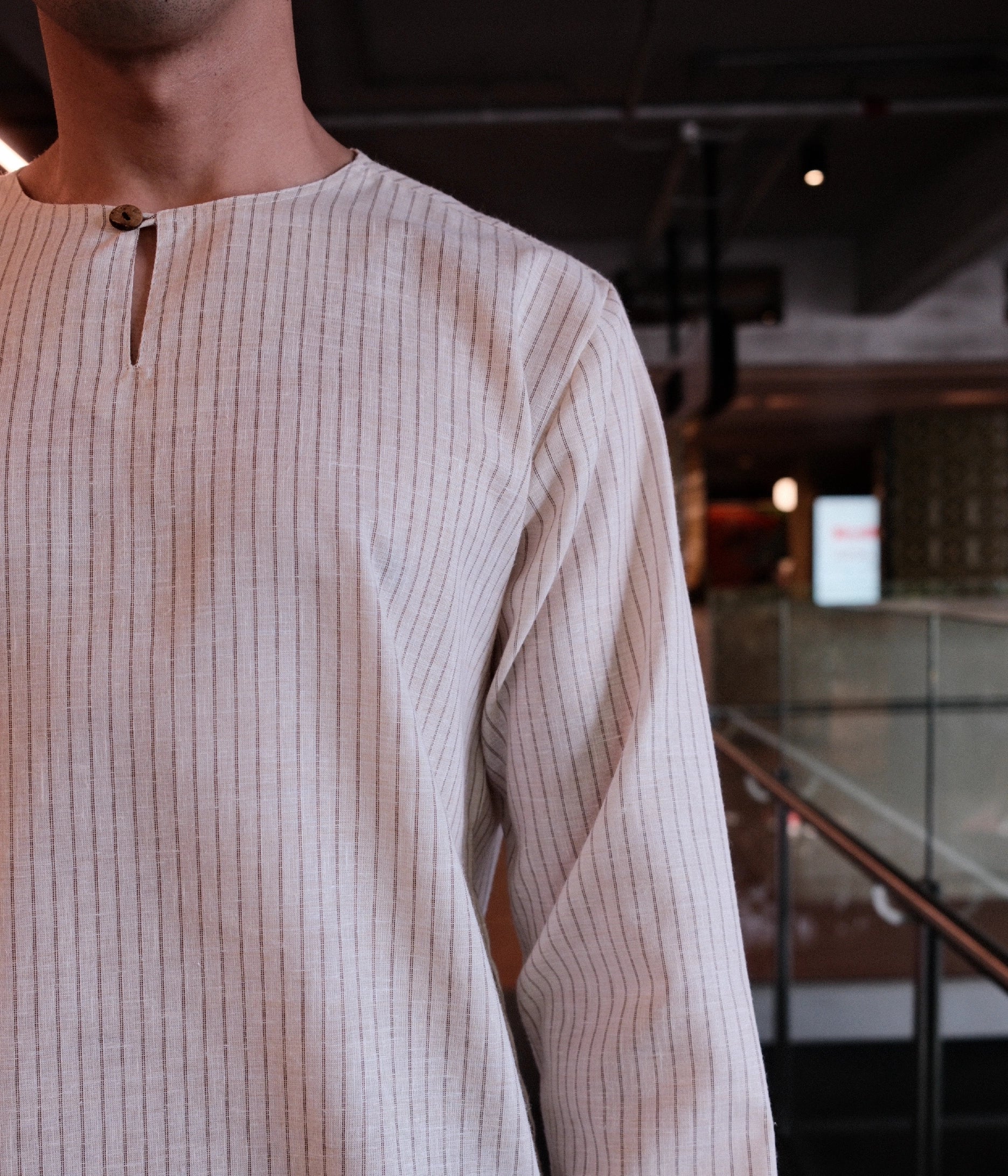 color-light-cream-stripes