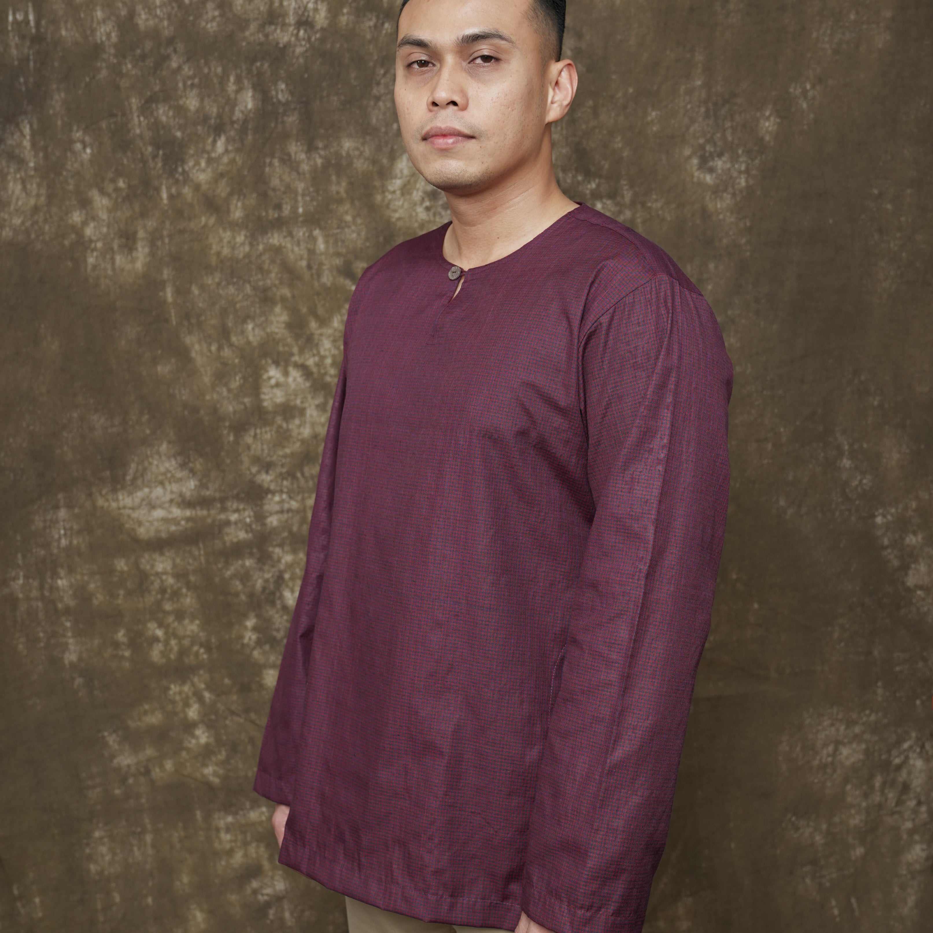 color-purple-checkered