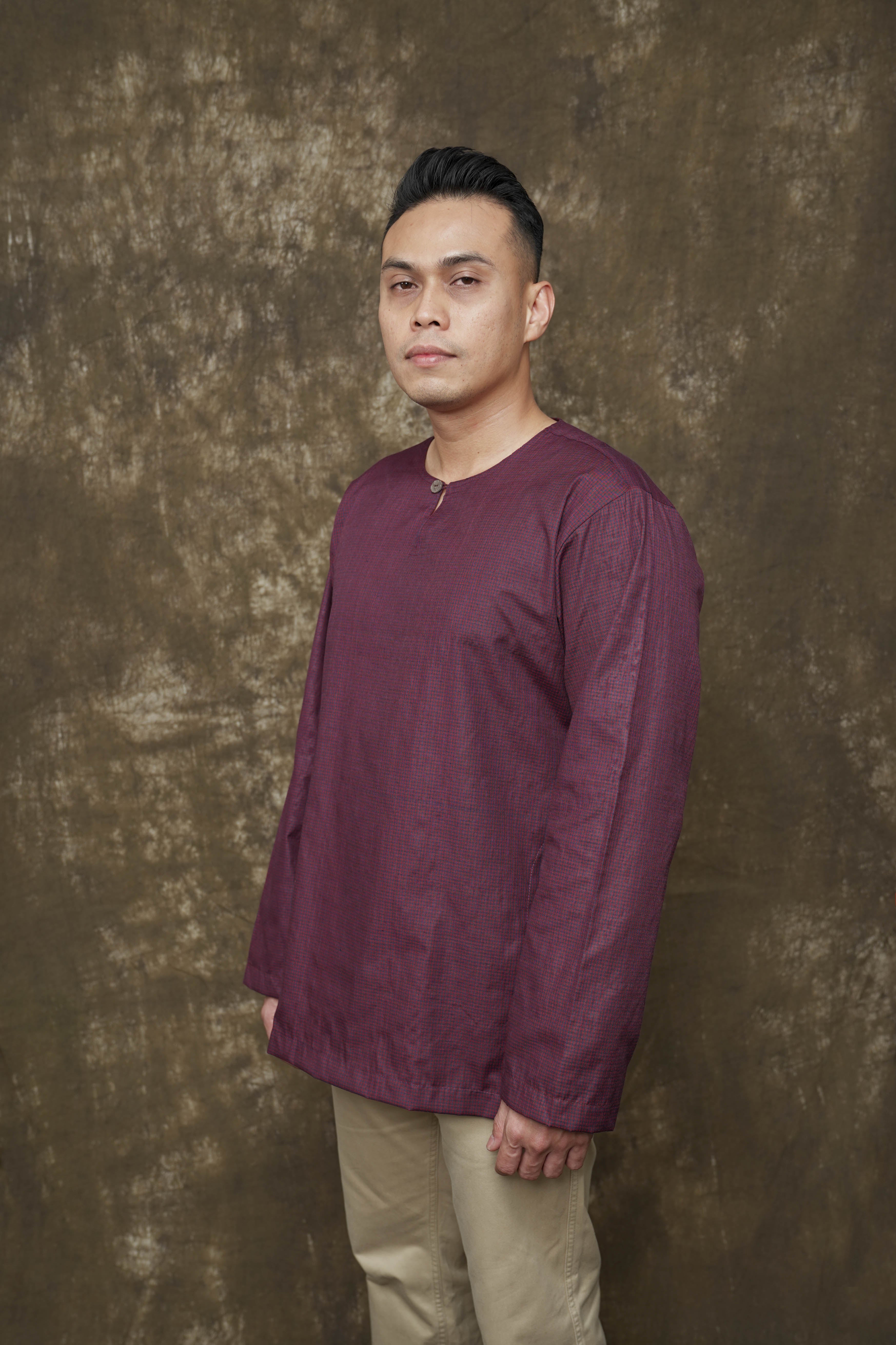 color-purple-checkered