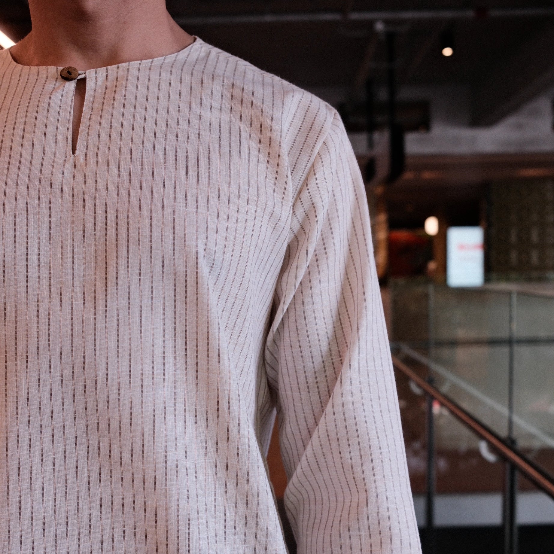 color-light-cream-stripes